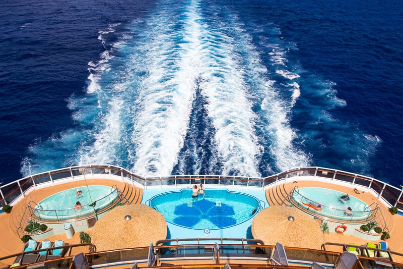 How to stay healthy on a cruise How to stay healthy on a cruise