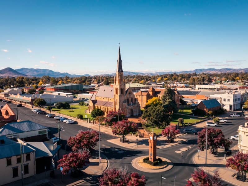 The Mudgee WWII Memorial Clock at the roundabout intersection of Church and Market Streets, Mudgee.